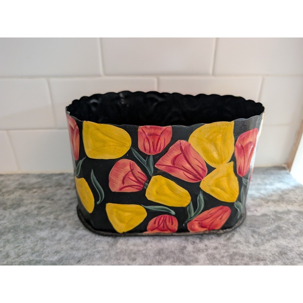 Vintage Hosley, Made In India,‎ Floral Handpainted Colorful Planter Flower Pot